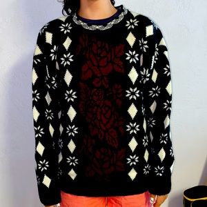 Cricket Lane Black Sweater w Brown/White Detailing